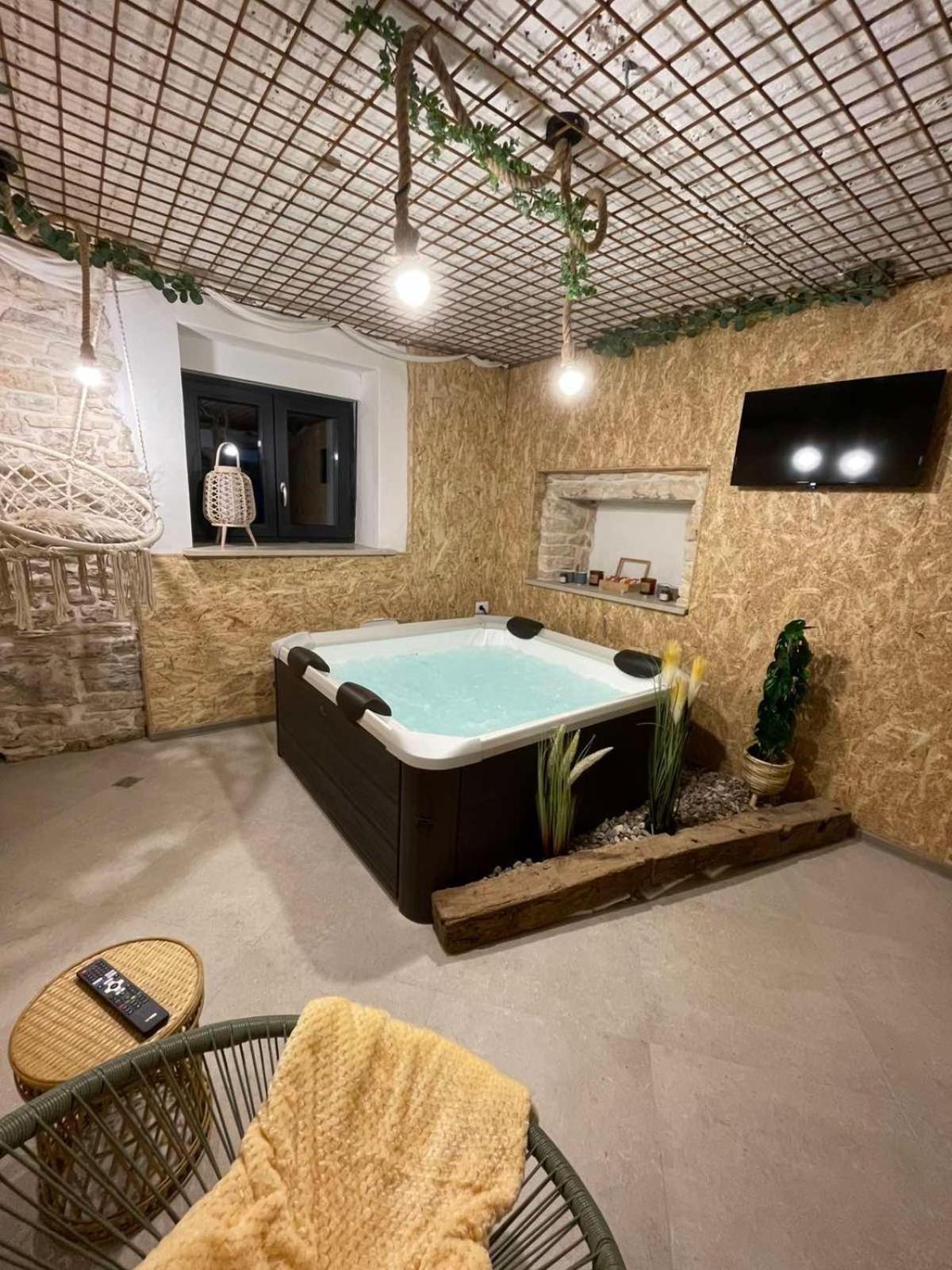 House With Pool Poli Stare Nuoni Villa Žminj Dış mekan fotoğraf